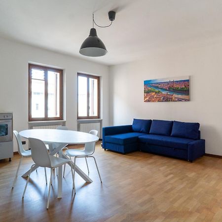 Residenza Al Corso Apartment Verona Luaran gambar