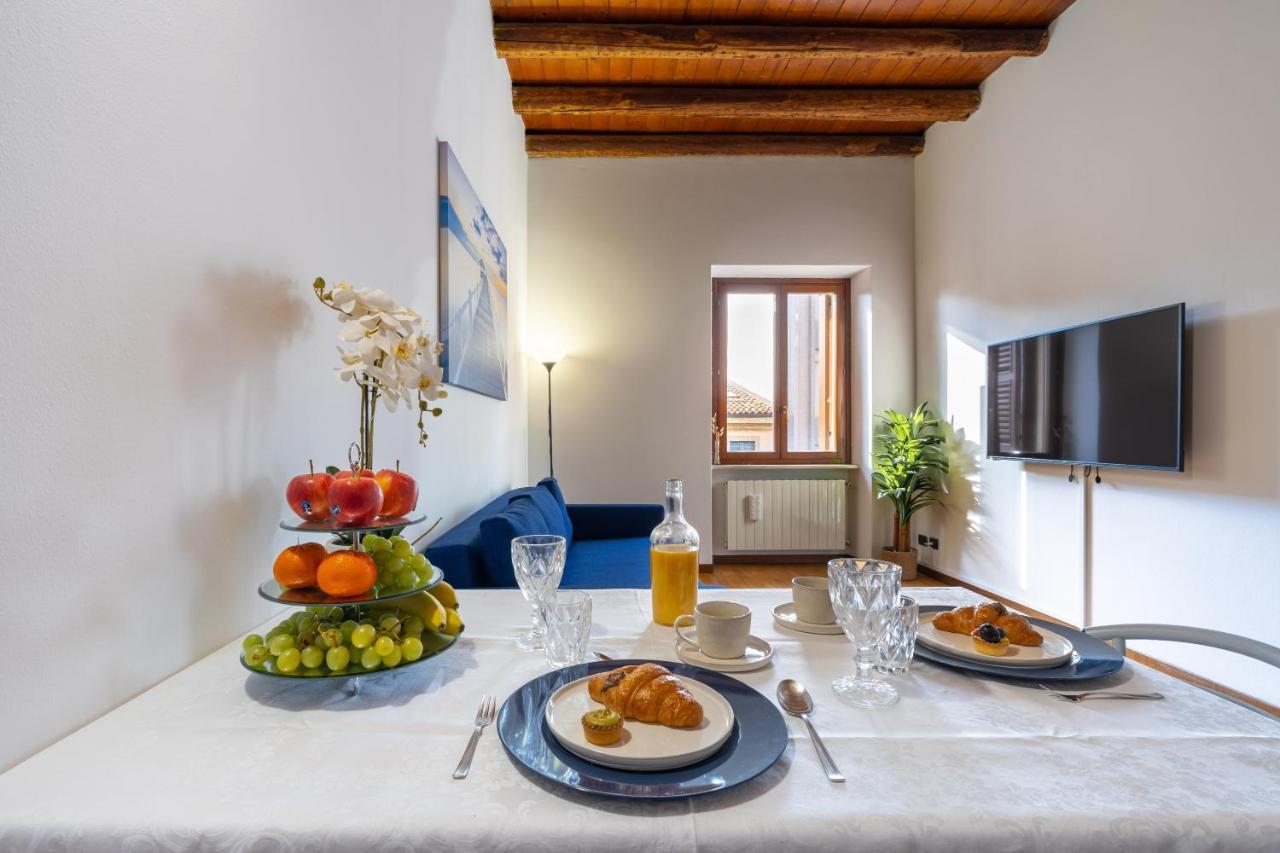 Residenza Al Corso Apartment Verona Luaran gambar